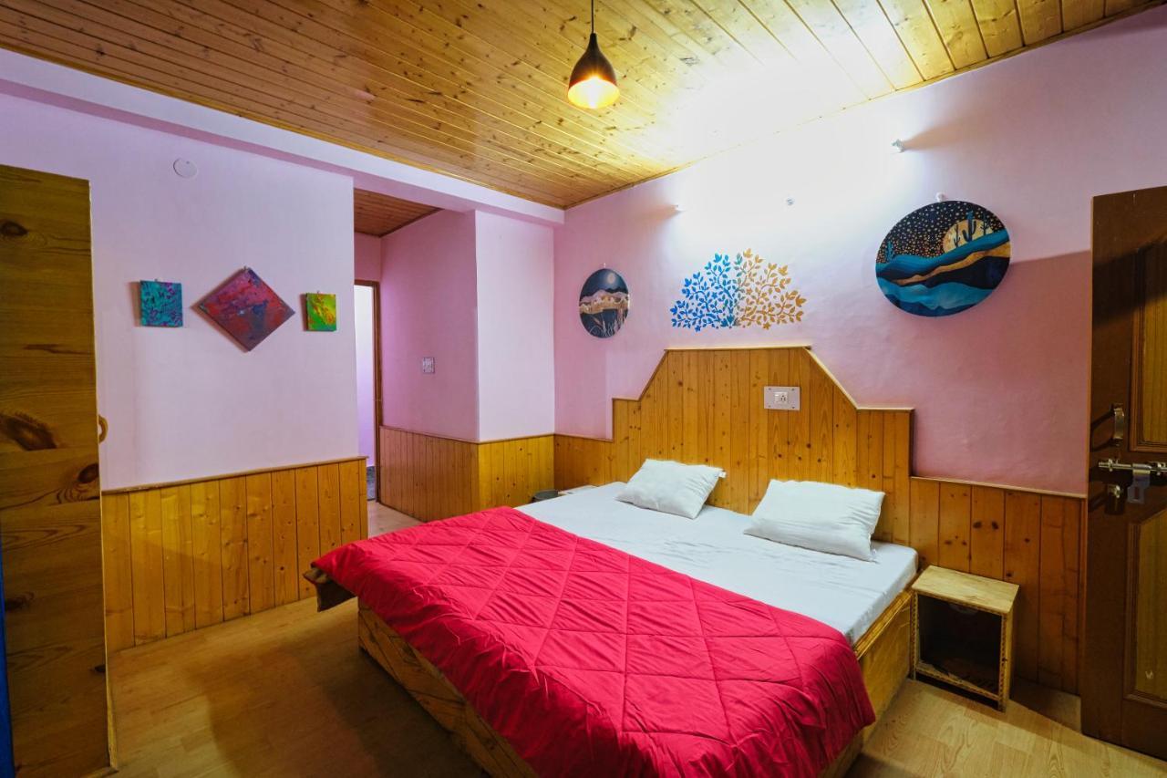 Hostel Voyageur Nest Manāli Exterior foto